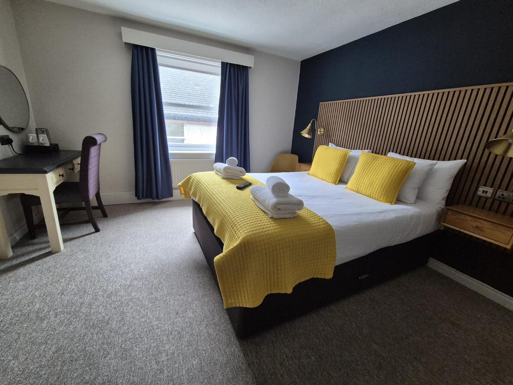 The Stratton House Hotel Biggleswade Esterno foto